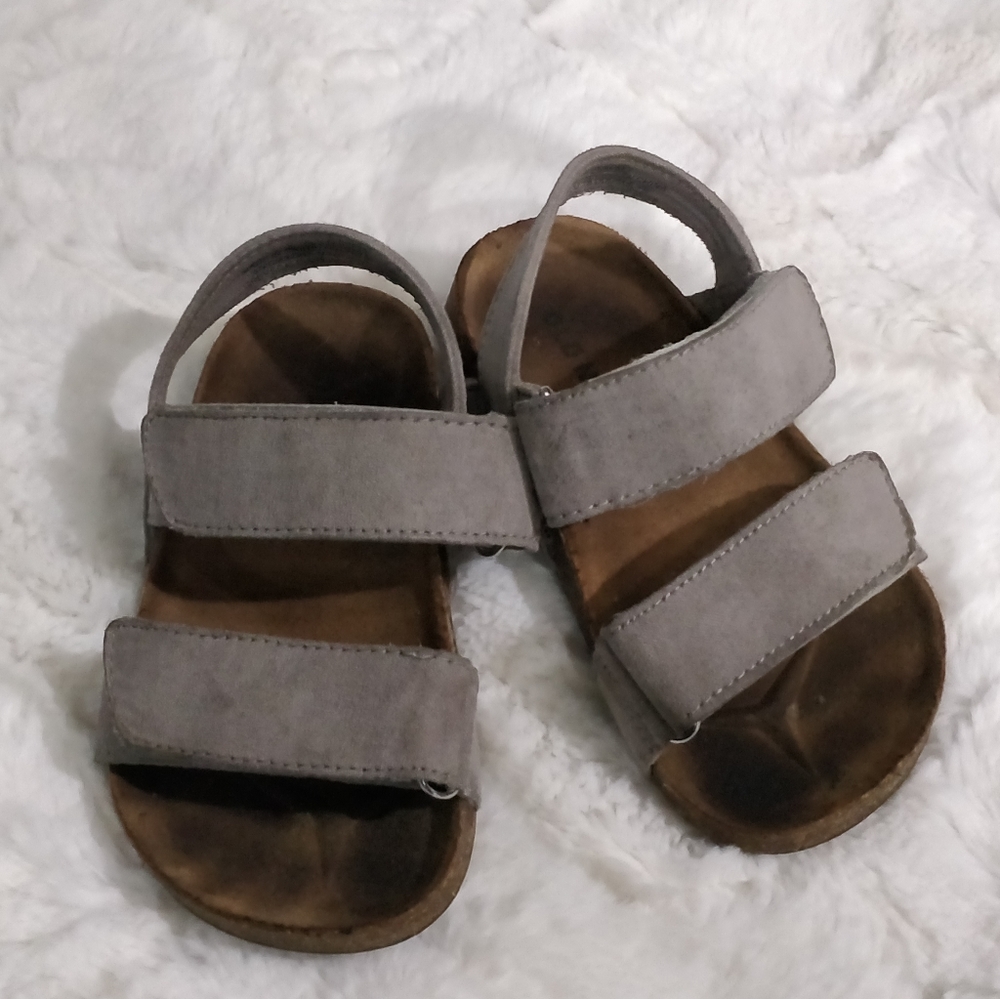Sandals - Picture 4 of 4